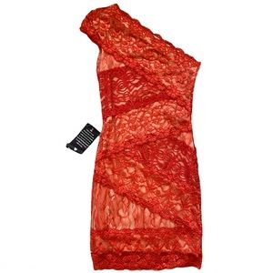 BEBE BURNT ORANGE MIXED LACE DRESS